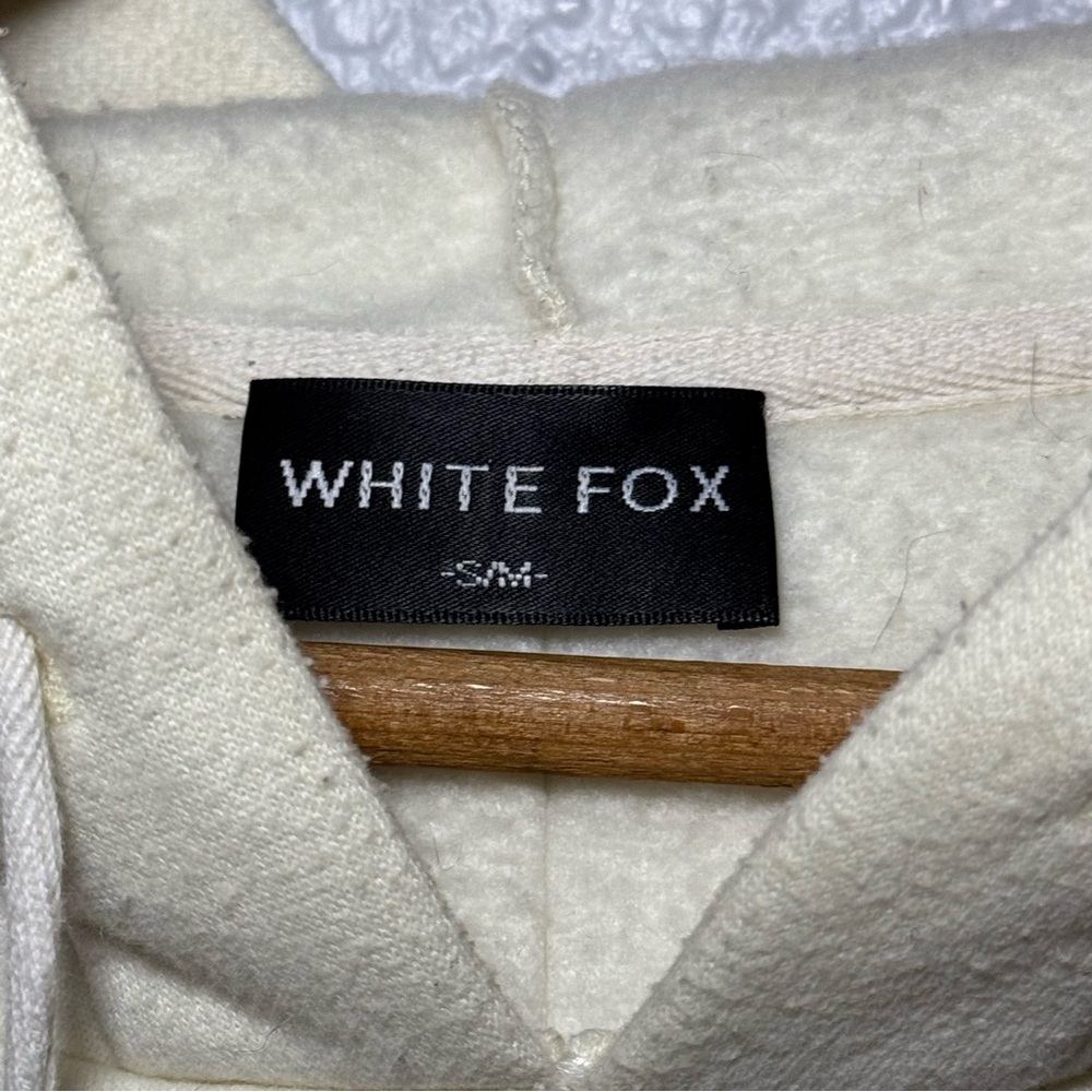 White Fox Cream Hoodie | Size S/M | Oversized Fit - Picture 1 of 5